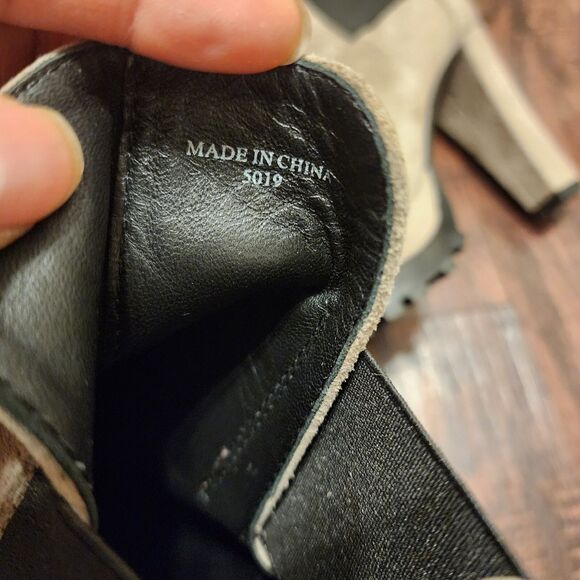 AllSaints Boots Womens 7.5 Grey Suede Sarris Bootie Platform Heel Pull-on - Picture 8 of 9